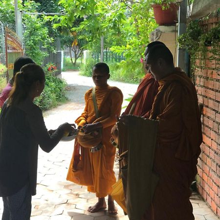 Madam Sokha Homesteading Siem Reap Exterior photo